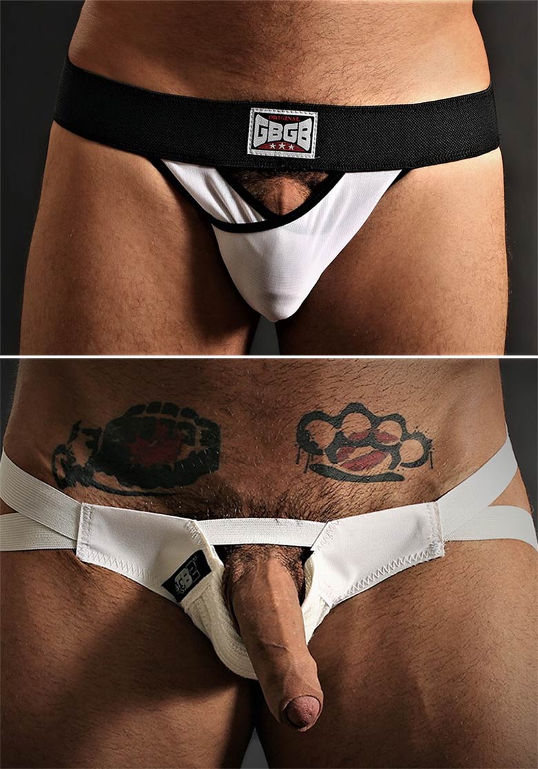 pau duro escapando da cueca