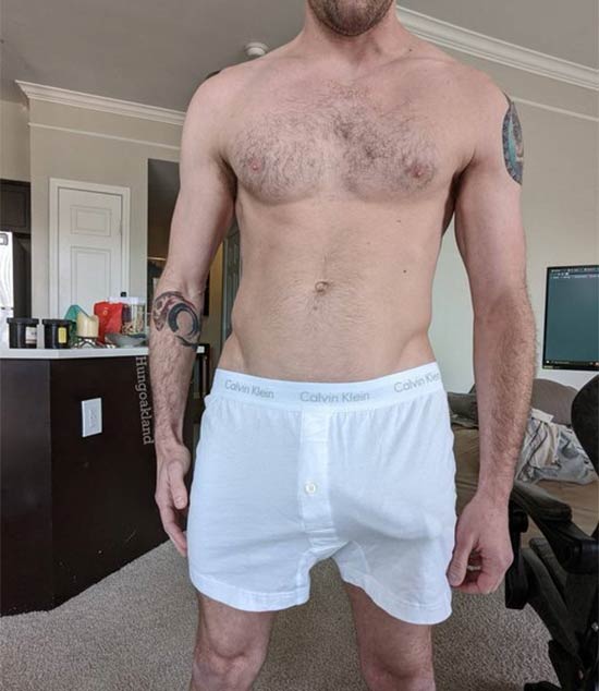 pau enorme marcando na cueca box branca