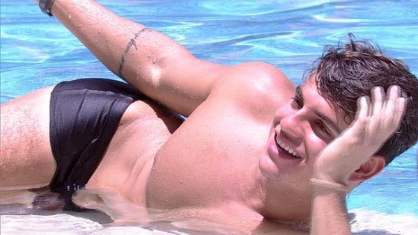 antonio bbb17 sunga piscina