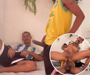 Flagrou na punha e o pauzão arrebentou no pelo