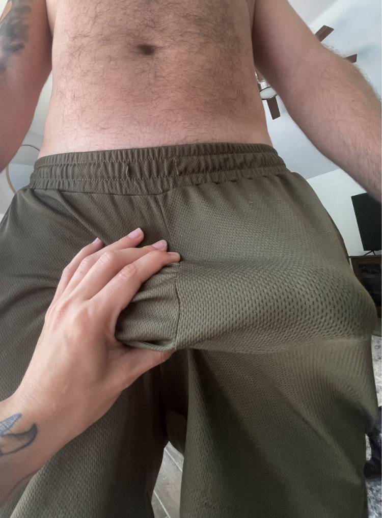 Bearded rockstar huge big cock 21
