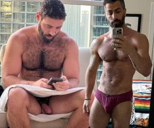 BIG homão peludo surra de pica no barbudo NY