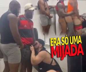 Mijada no banheirão vira pornô gay